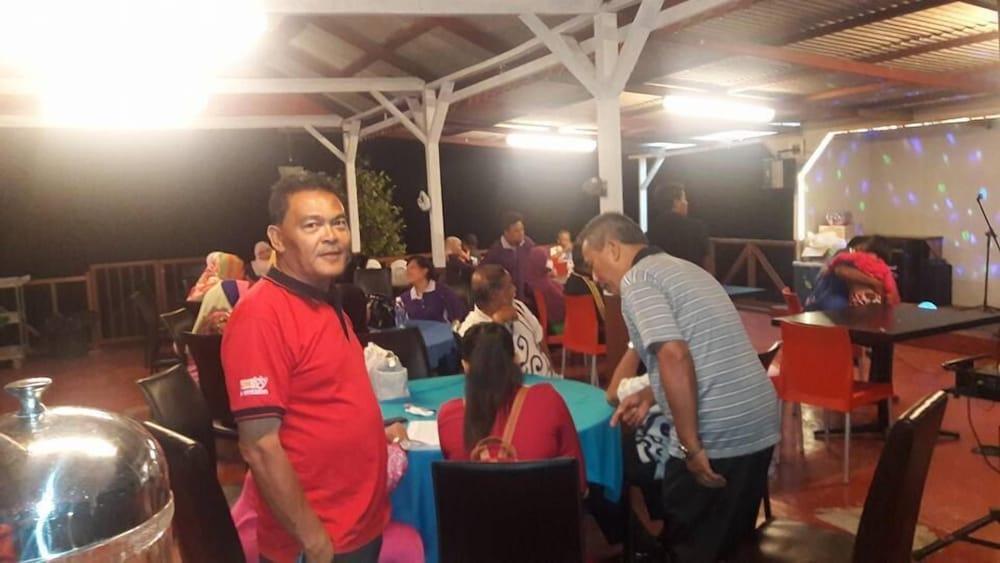 マリーナ ベイ リゾート&レストラン Kampung Genting エクステリア 写真