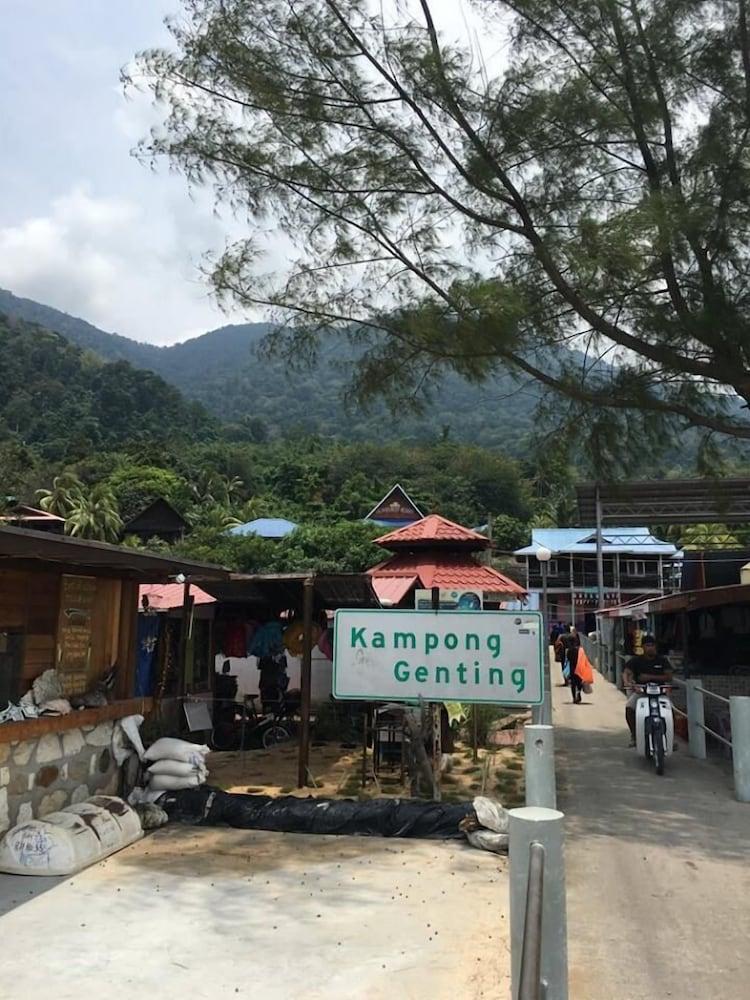 マリーナ ベイ リゾート&レストラン Kampung Genting エクステリア 写真