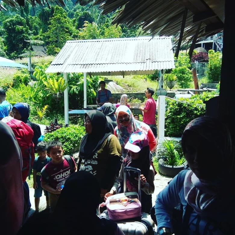 マリーナ ベイ リゾート&レストラン Kampung Genting エクステリア 写真